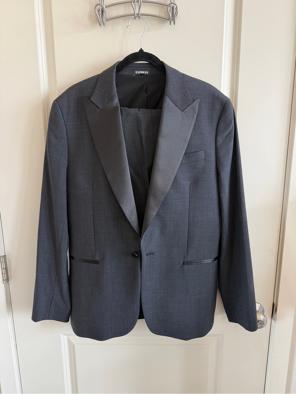 Express Men's Dark Charcoal Gray Tuxedo Blazer Set with Matching Slacks